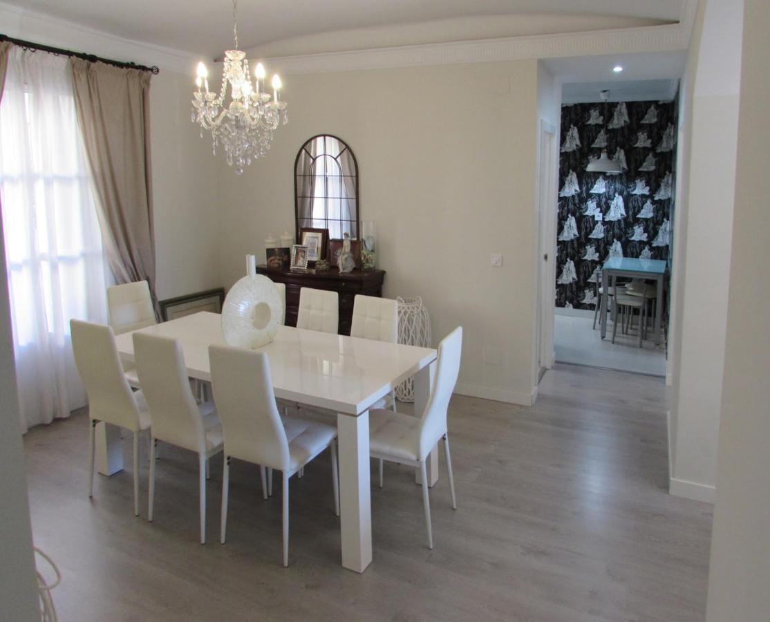 Apartamento A 50 Metros De La Playa Malagueta Con Vistas Al Mar Málaga Eksteriør bilde
