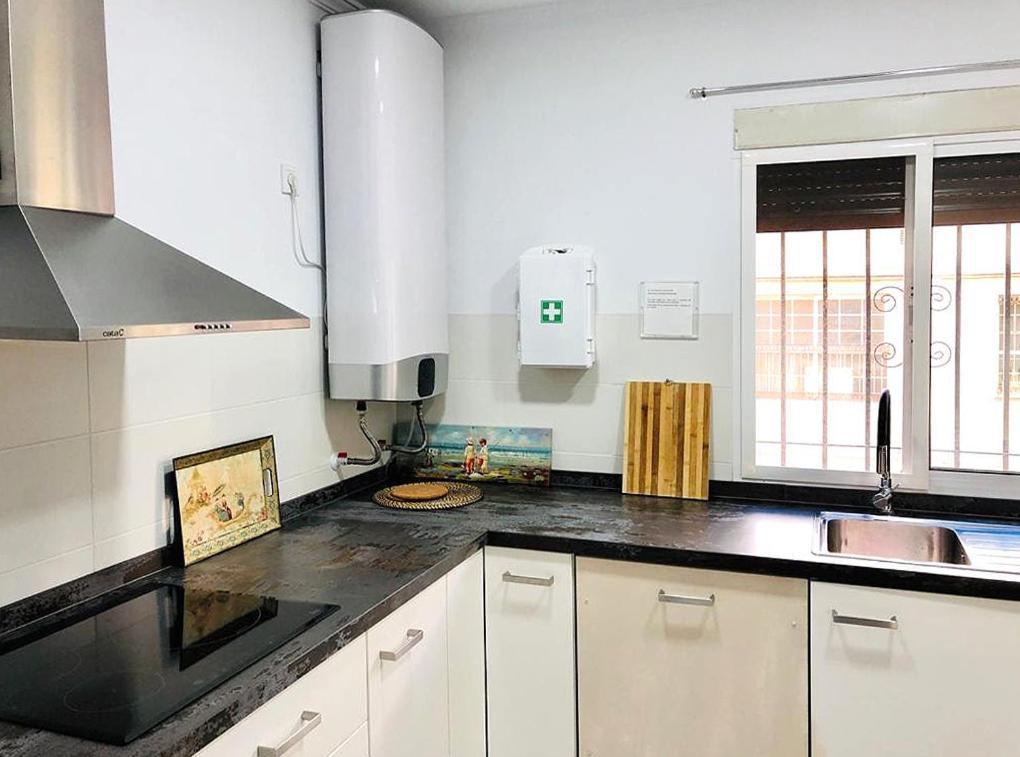 Apartamento A 50 Metros De La Playa Malagueta Con Vistas Al Mar Málaga Eksteriør bilde