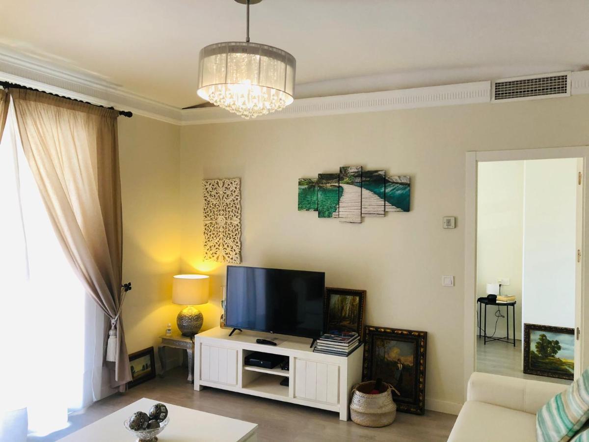 Apartamento A 50 Metros De La Playa Malagueta Con Vistas Al Mar Málaga Eksteriør bilde