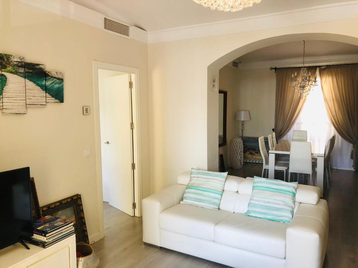 Apartamento A 50 Metros De La Playa Malagueta Con Vistas Al Mar Málaga Eksteriør bilde