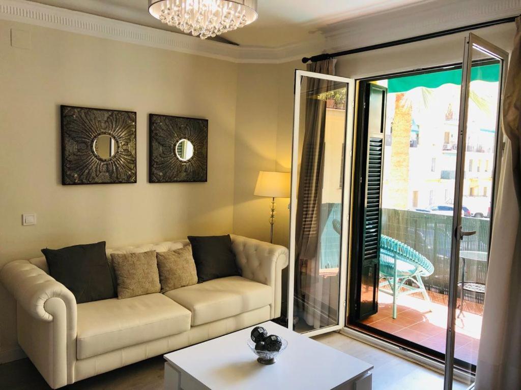Apartamento A 50 Metros De La Playa Malagueta Con Vistas Al Mar Málaga Eksteriør bilde