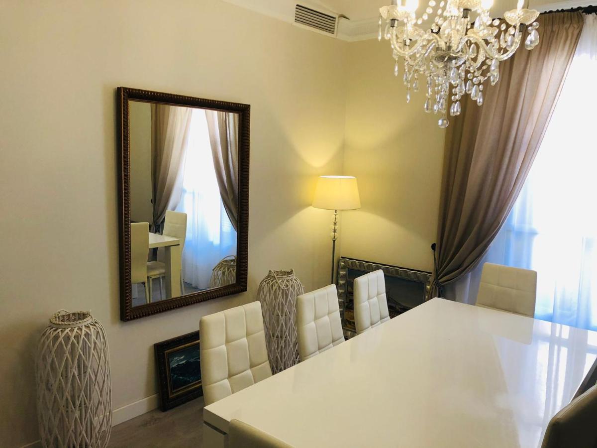 Apartamento A 50 Metros De La Playa Malagueta Con Vistas Al Mar Málaga Eksteriør bilde