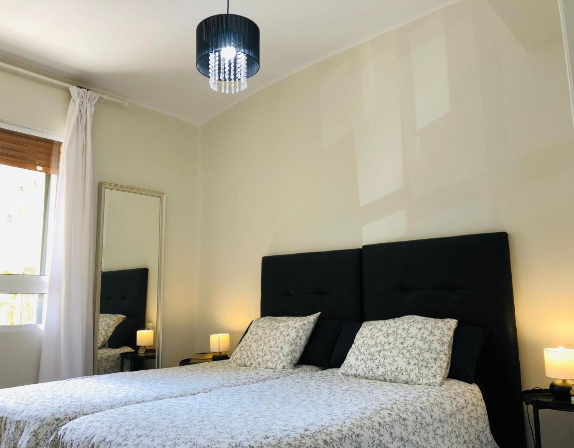 Apartamento A 50 Metros De La Playa Malagueta Con Vistas Al Mar Málaga Eksteriør bilde